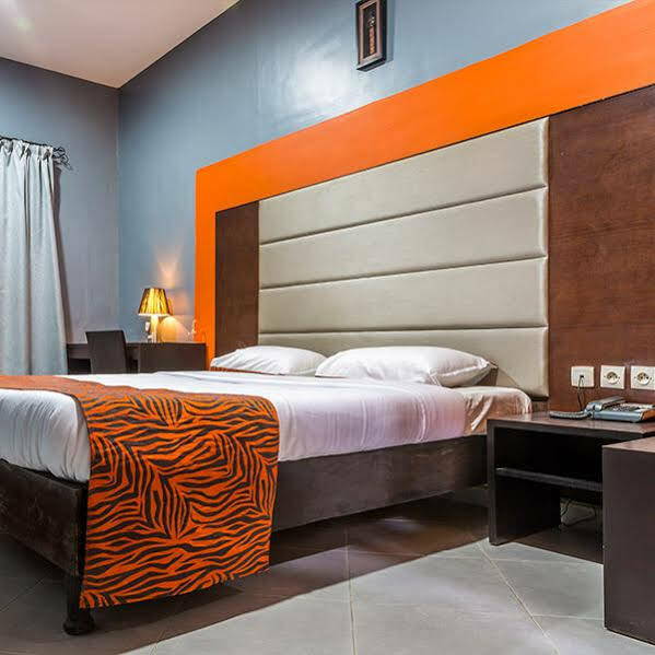 Dunia Hotel Ouagadougou Loumbila Bagian luar foto