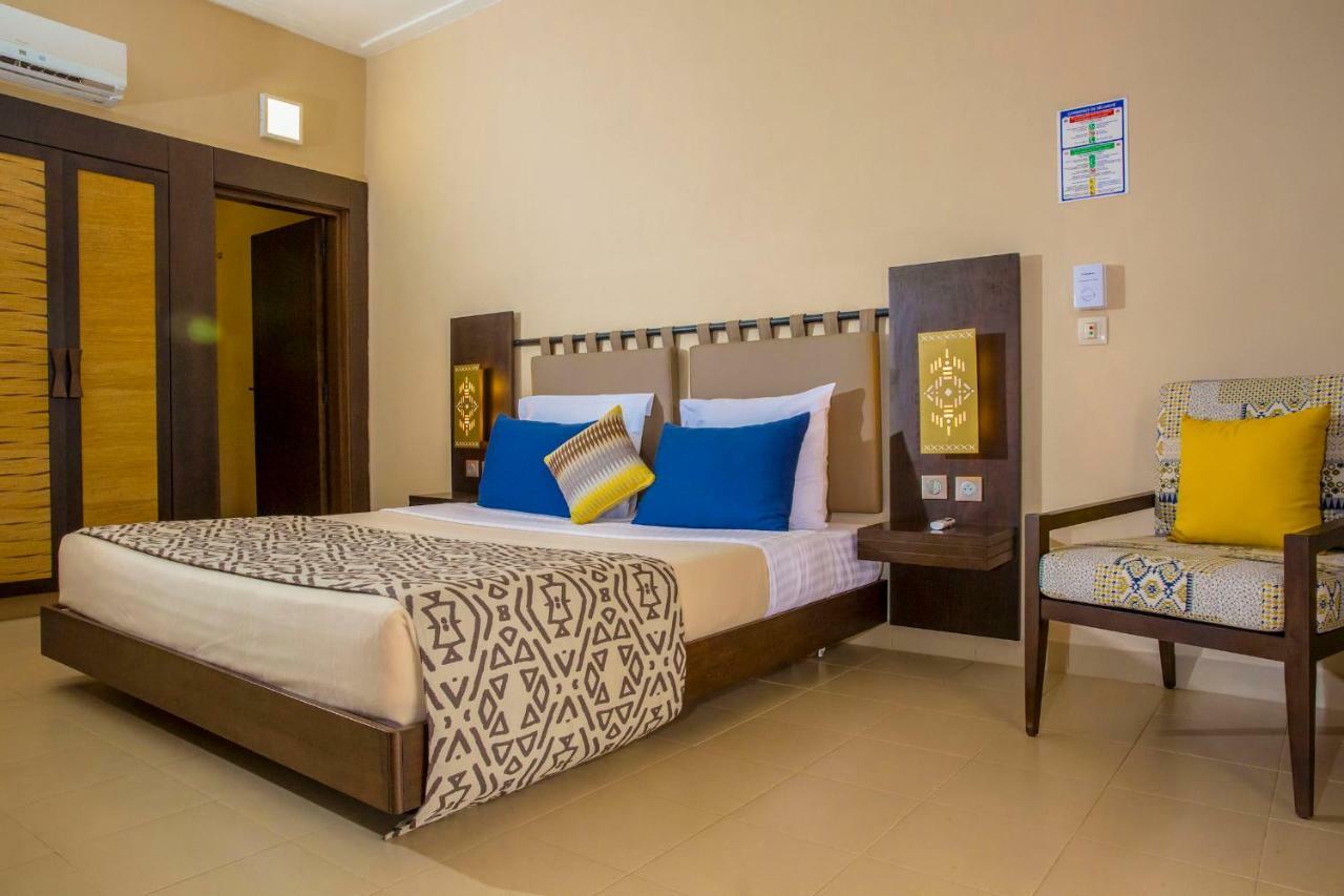 Dunia Hotel Ouagadougou Loumbila Bagian luar foto