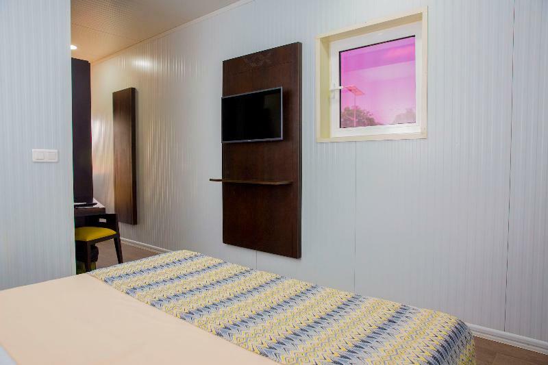Dunia Hotel Ouagadougou Loumbila Bagian luar foto