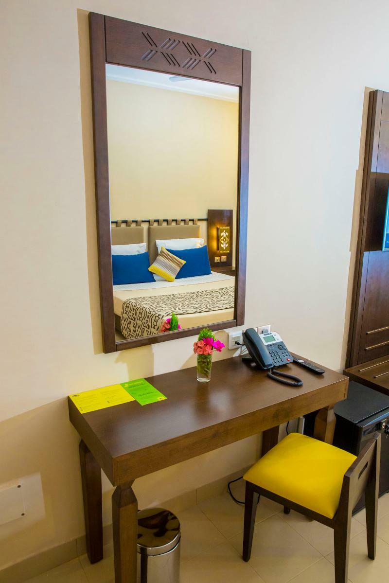 Dunia Hotel Ouagadougou Loumbila Bagian luar foto